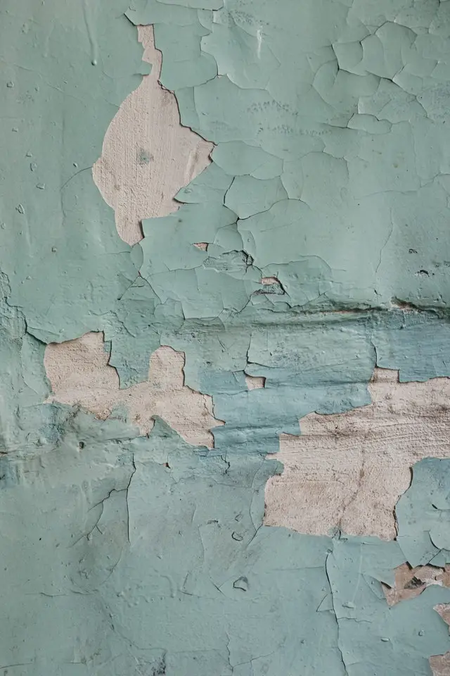 How to Remove Old Paint Using a Sander