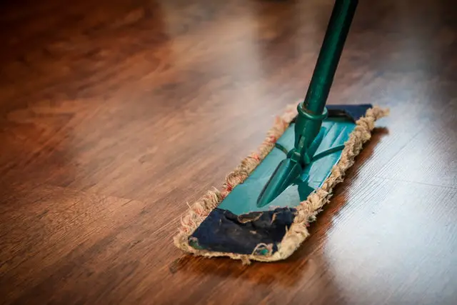 Is Fabuloso Safe For Wood Floors